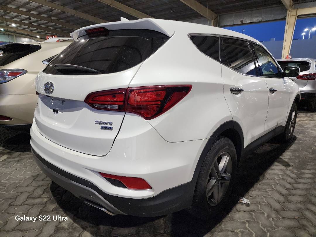 2017 HYUNDAI SANTA FE — 131740 Miles — Lot 37108144 — Main - Marhaba Auctions Used Cars - Image 11
