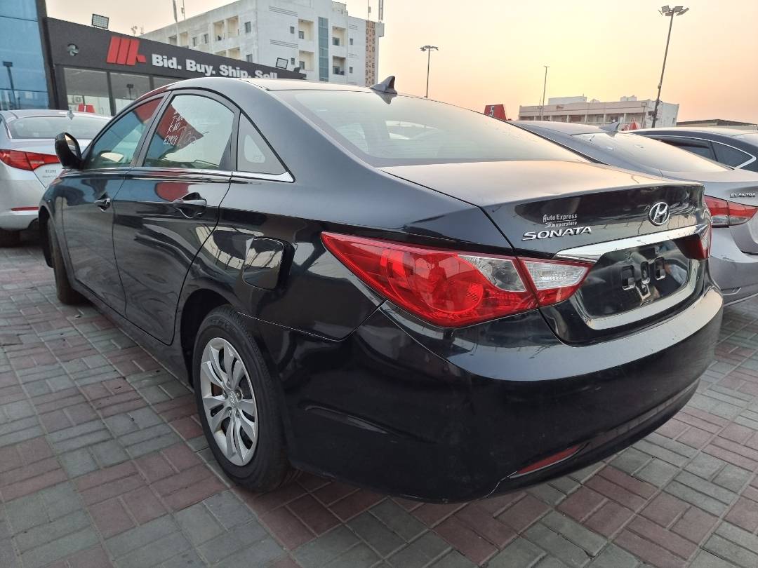 2011 HYUNDAI SONATA — 138224 Miles — Lot 125487 — Ind. 12 - Marhaba Auctions Used Cars - Image 5