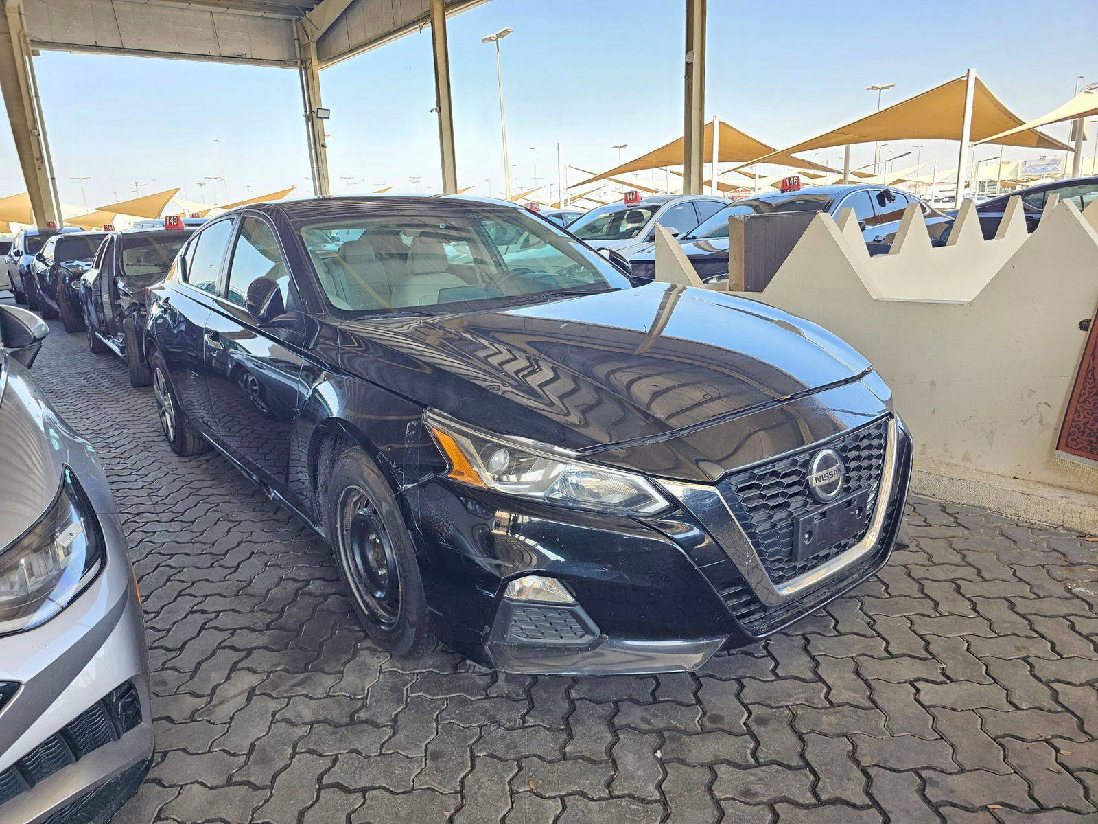 2020 NISSAN ALTIMA — 154892 Miles — Lot C272347 — Souq - Marhaba Auctions Used Cars - Image 4