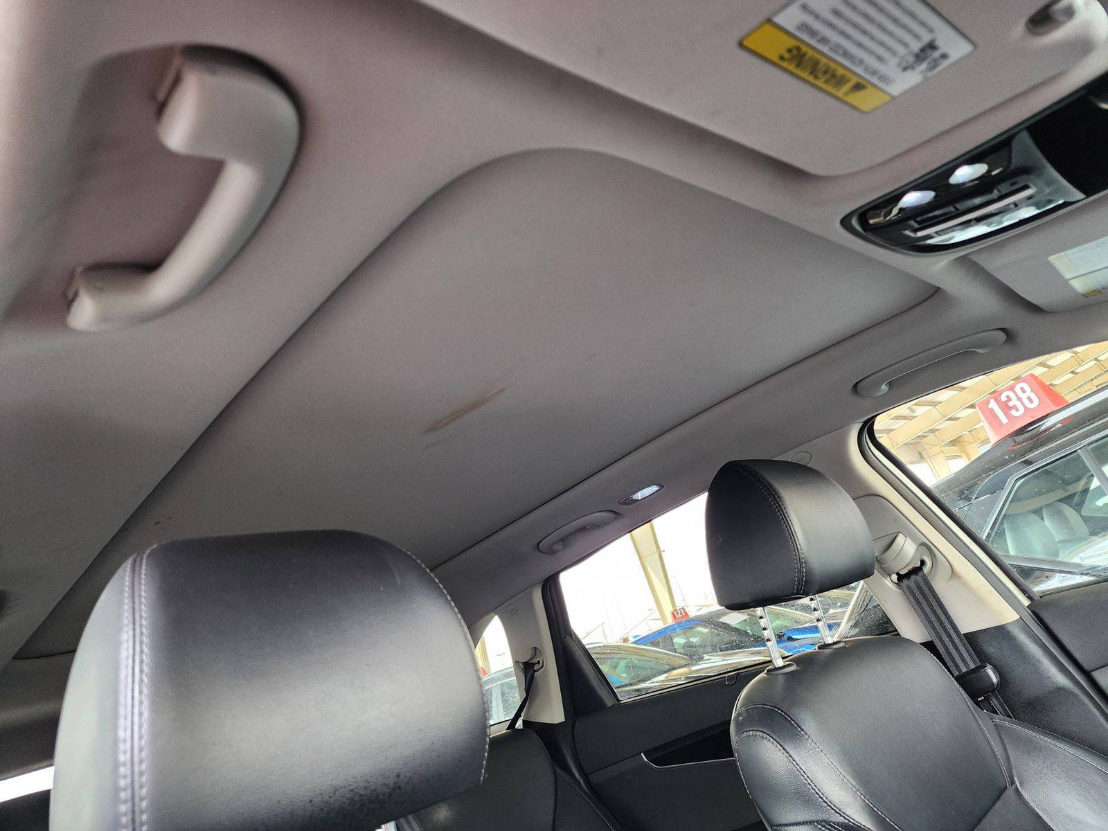 2019 KIA SORENTO — 137083 Miles — Lot 47191774 — Souq - Marhaba Auctions Used Cars - Image 7