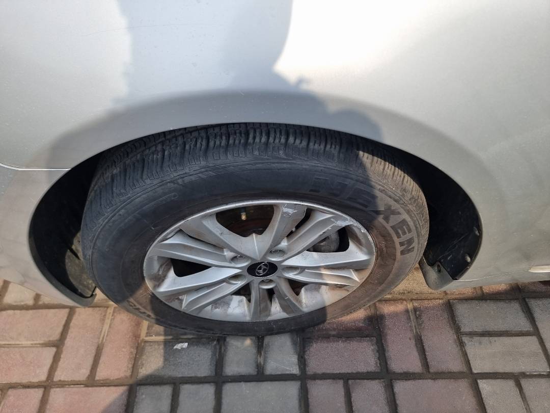 2012 HYUNDAI SONATA — 190403 KM — Lot 473279 — Souq - Marhaba Auctions Used Cars - Image 9
