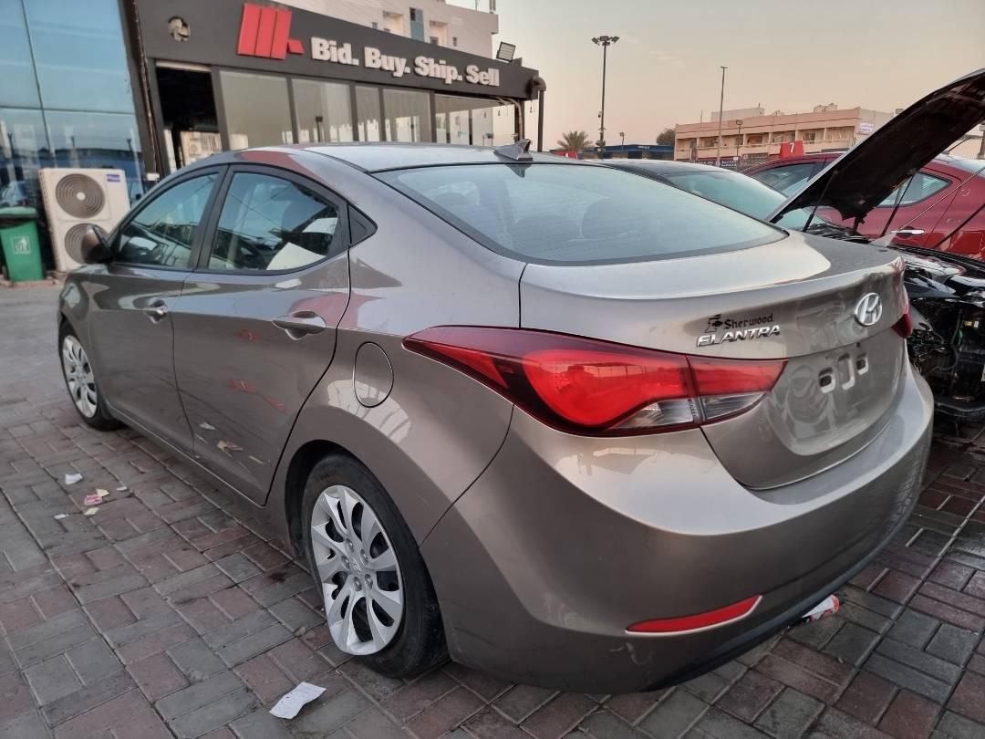 2016 HYUNDAI ELANTRA — 230603 KM — Lot 215478 — Ind. 12 - Marhaba Auctions Used Cars - Image 4