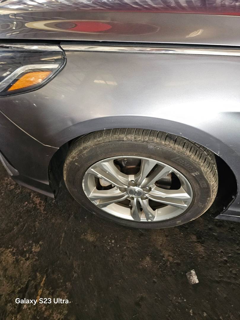 2018 HYUNDAI SONATA — 118128 Miles — Lot JH632676 — Main - Marhaba Auctions Used Cars - Image 6