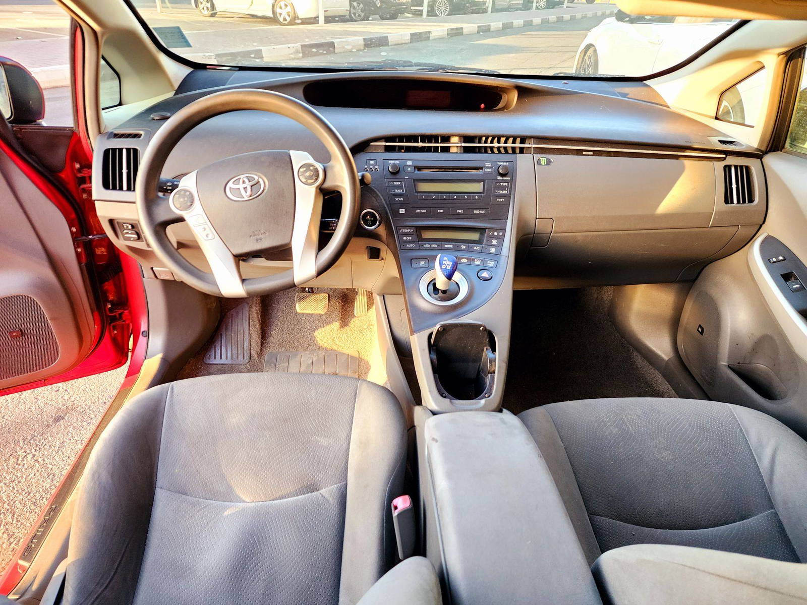 2010 TOYOTA PRIUS — 187756 Miles — Lot 73223354 — Souq - Marhaba Auctions Used Cars - Image 7