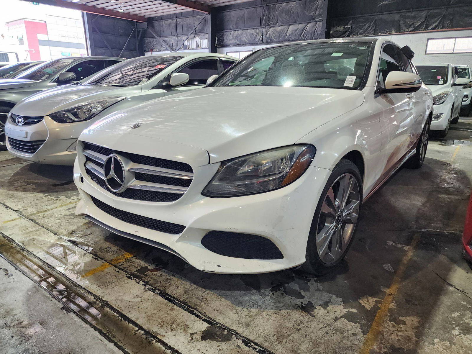 MERCEDES BENZ C300 2018 - Marhaba Auction Used Cars - Image 4