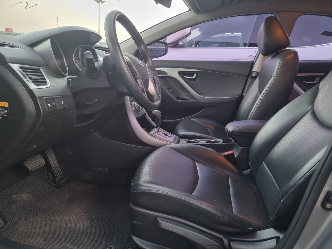 2013 HYUNDAI AVANTE — 161822 KM — Lot 726642 — Ind. 12 - Marhaba Auctions Used Cars - Image 9