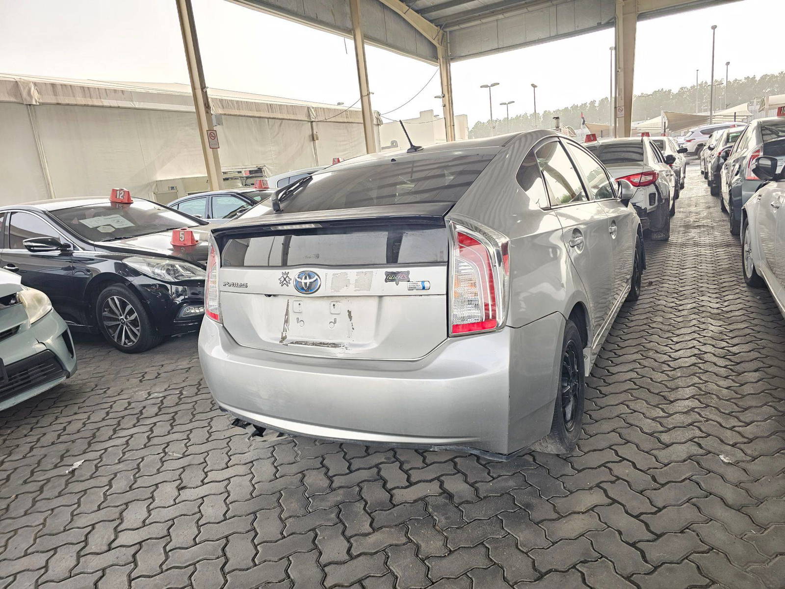 2013 TOYOTA PRIUS — 234026 Miles — Lot 0337264 — Souq - Marhaba Auctions Used Cars - Image 4