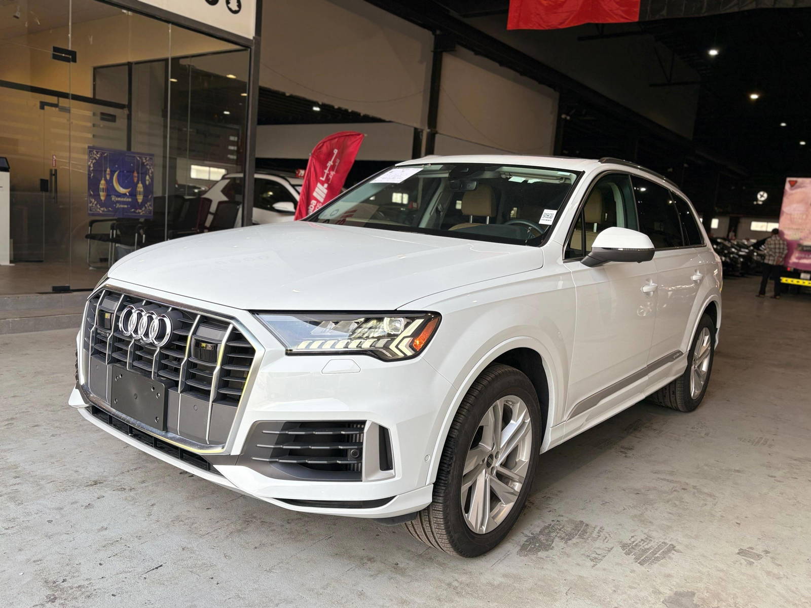 2023 AUDI Q7 — 7249 KM — Lot 013008 — Main - Marhaba Auctions Used Cars - Image 5