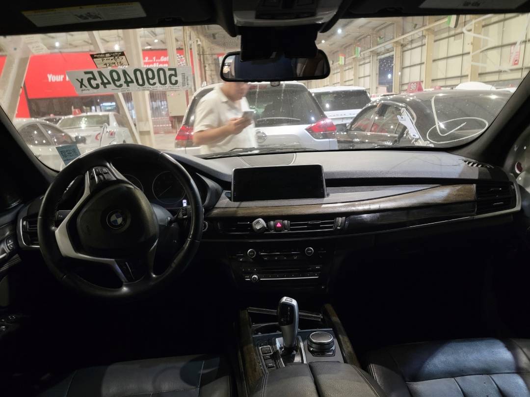 BMW X5 XDRIVE35I 2017 - Marhaba Auction Used Cars - Image 7