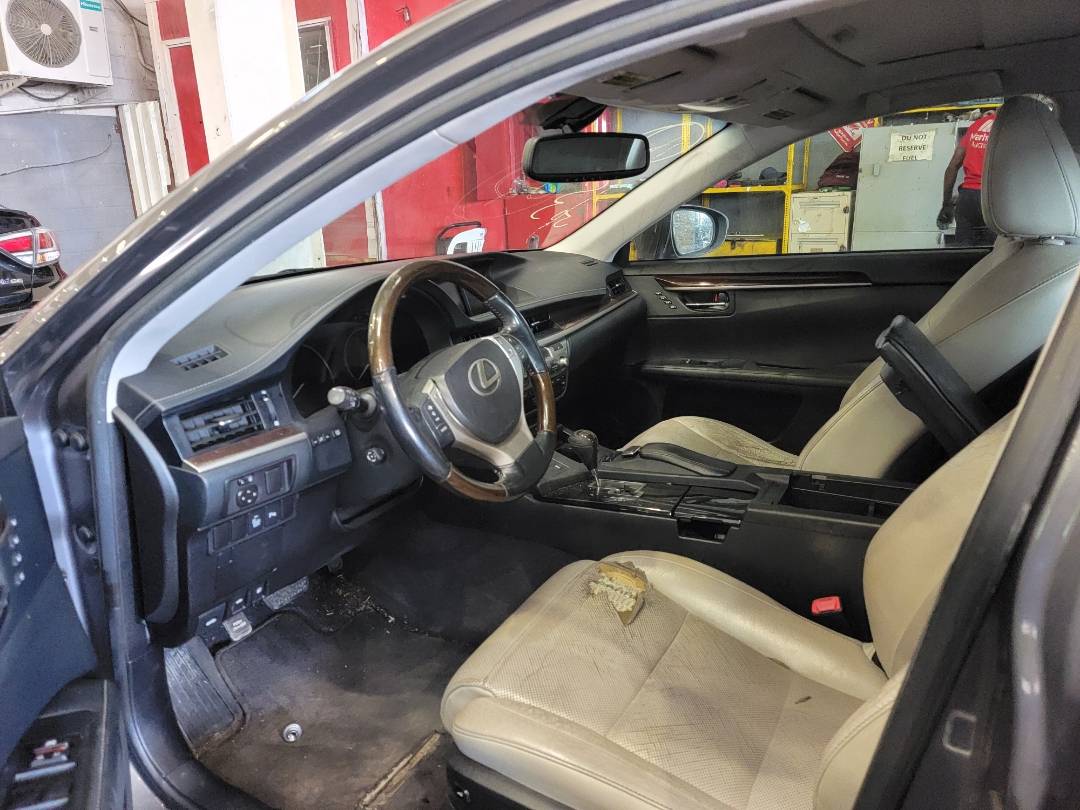 2013 LEXUS ES 350 — 182442 Miles — Lot D2037145 — Main - Marhaba Auctions Used Cars - Image 6
