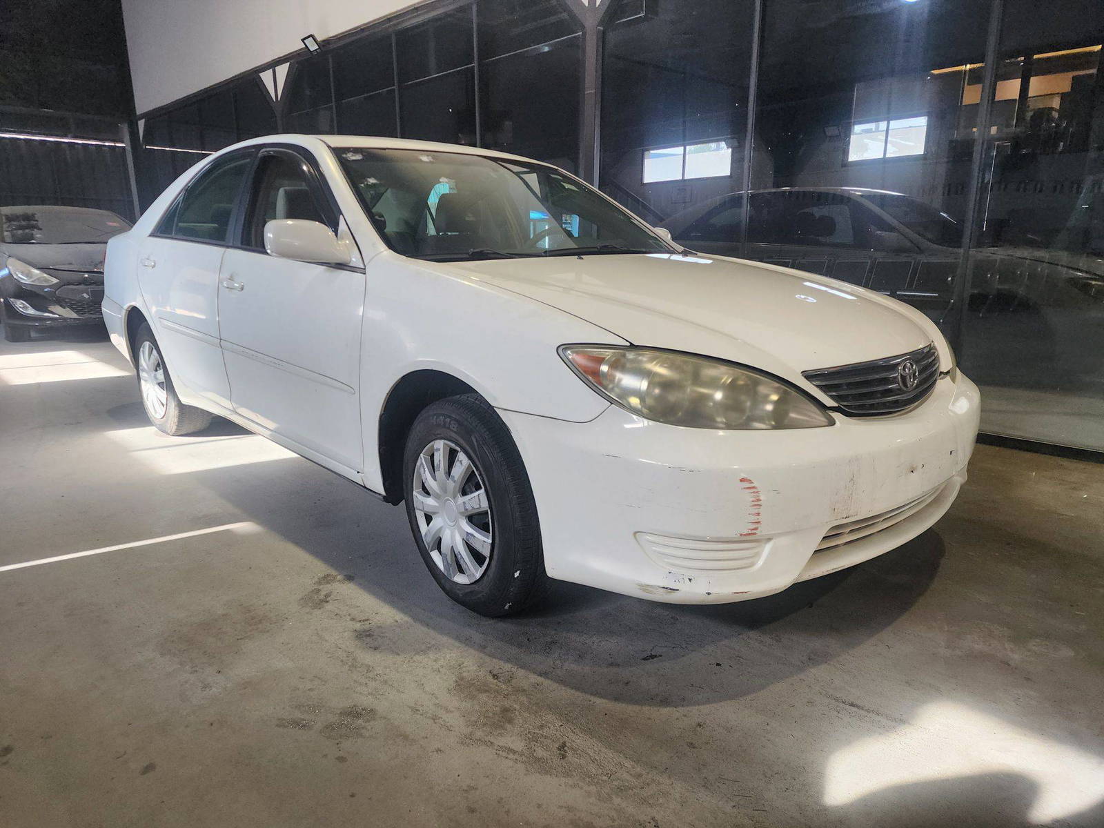 TOYOTA CAMRY 2005 - Marhaba Auction Used Cars - Image 3