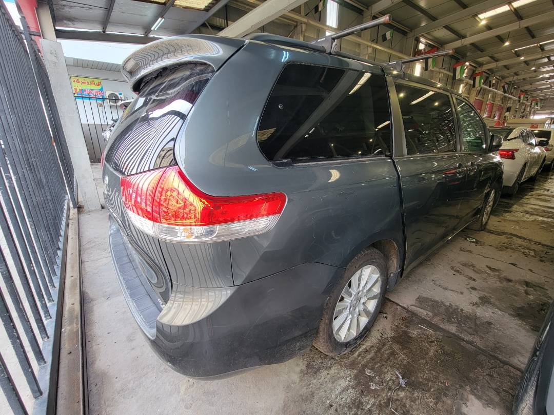 2013 TOYOTA SIENNA — 187371 Miles — Lot 056623 — Main - Marhaba Auctions Used Cars - Image 3