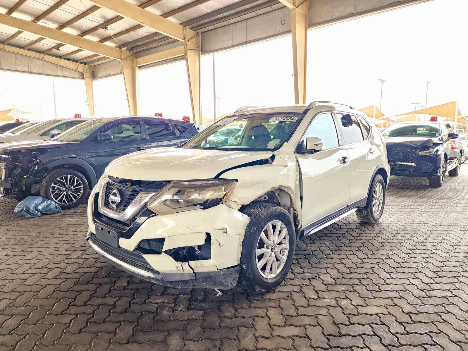 2017 NISSAN ROGUE — 148668 Miles — Lot 73742884 — Souq - Marhaba Auctions Used Cars - Image 4