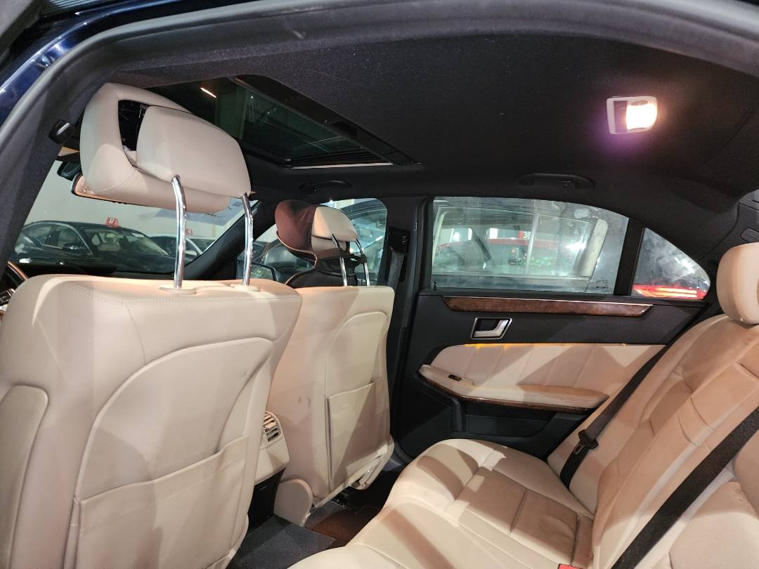 2013 MERCEDES BENZ E 350 — 193246 Miles — Lot 39045111 — Souq - Marhaba Auctions Used Cars - Image 11