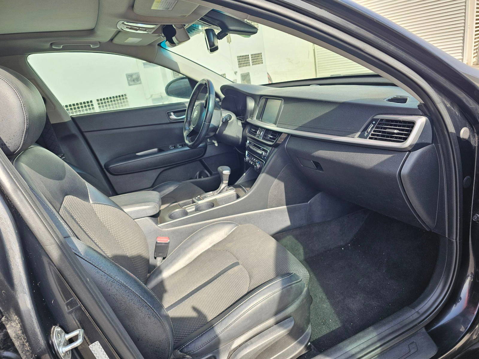 2019 KIA OPTIMA — 138118 Miles — Lot G372672 — Souq - Marhaba Auctions Used Cars - Image 10