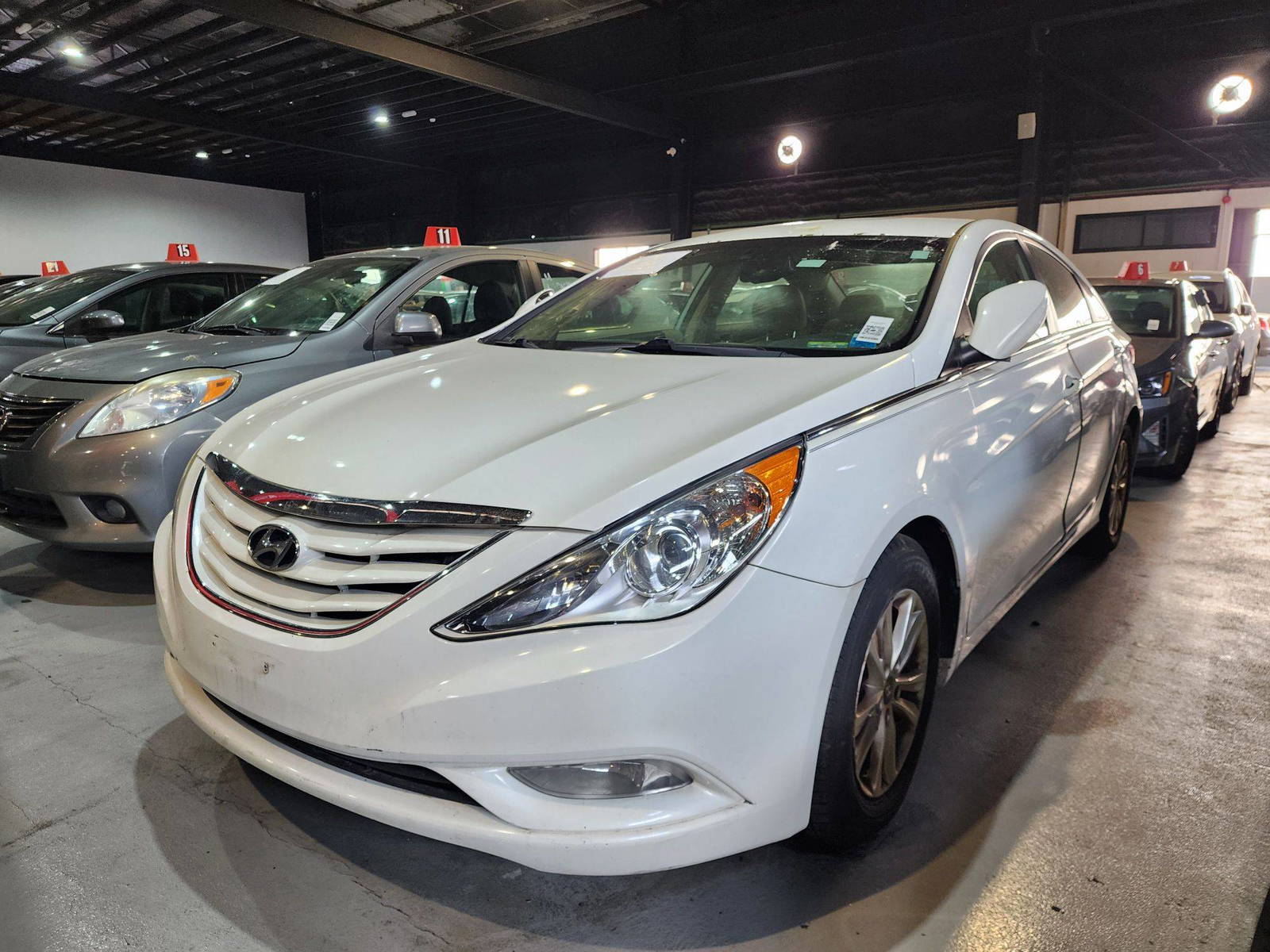 2013 HYUNDAI SONATA — 135918 Miles — Lot 67050894 — Souq - Marhaba Auctions Used Cars - Image 3