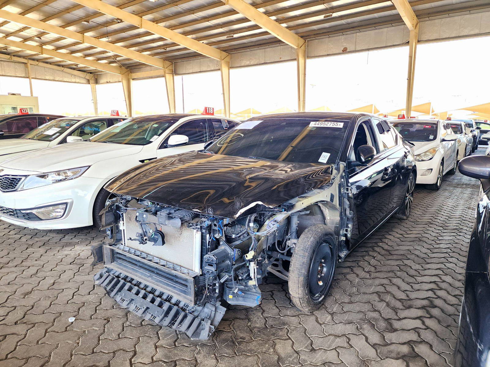 2022 NISSAN ALTIMA — 70065 Miles — Lot CV6NN383392 — Souq - Marhaba Auctions Used Cars - Image 5