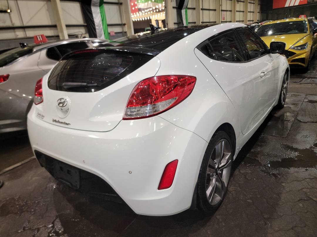2012 HYUNDAI VELOSTER — 120920 Miles — Lot U055587 - Marhaba Auctions Used Cars - Image 4