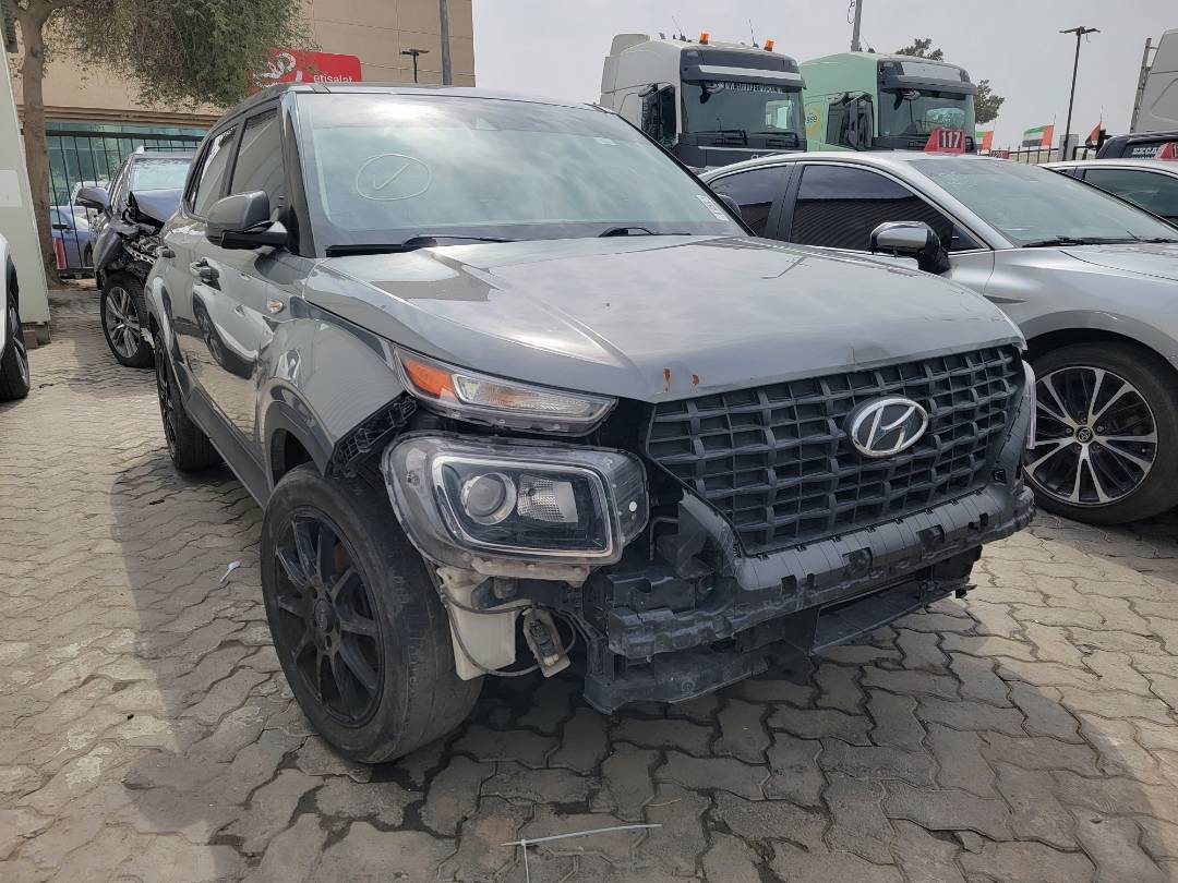 2020 HYUNDAI VENUE SEL — 76413 Miles — Lot 69420724 — Main - Marhaba Auctions Used Cars - Image 4