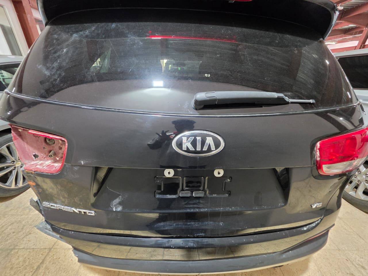 2018 KIA SORENTO — 83953 Miles — Lot 215487 - Marhaba Auctions Used Cars - Image 14