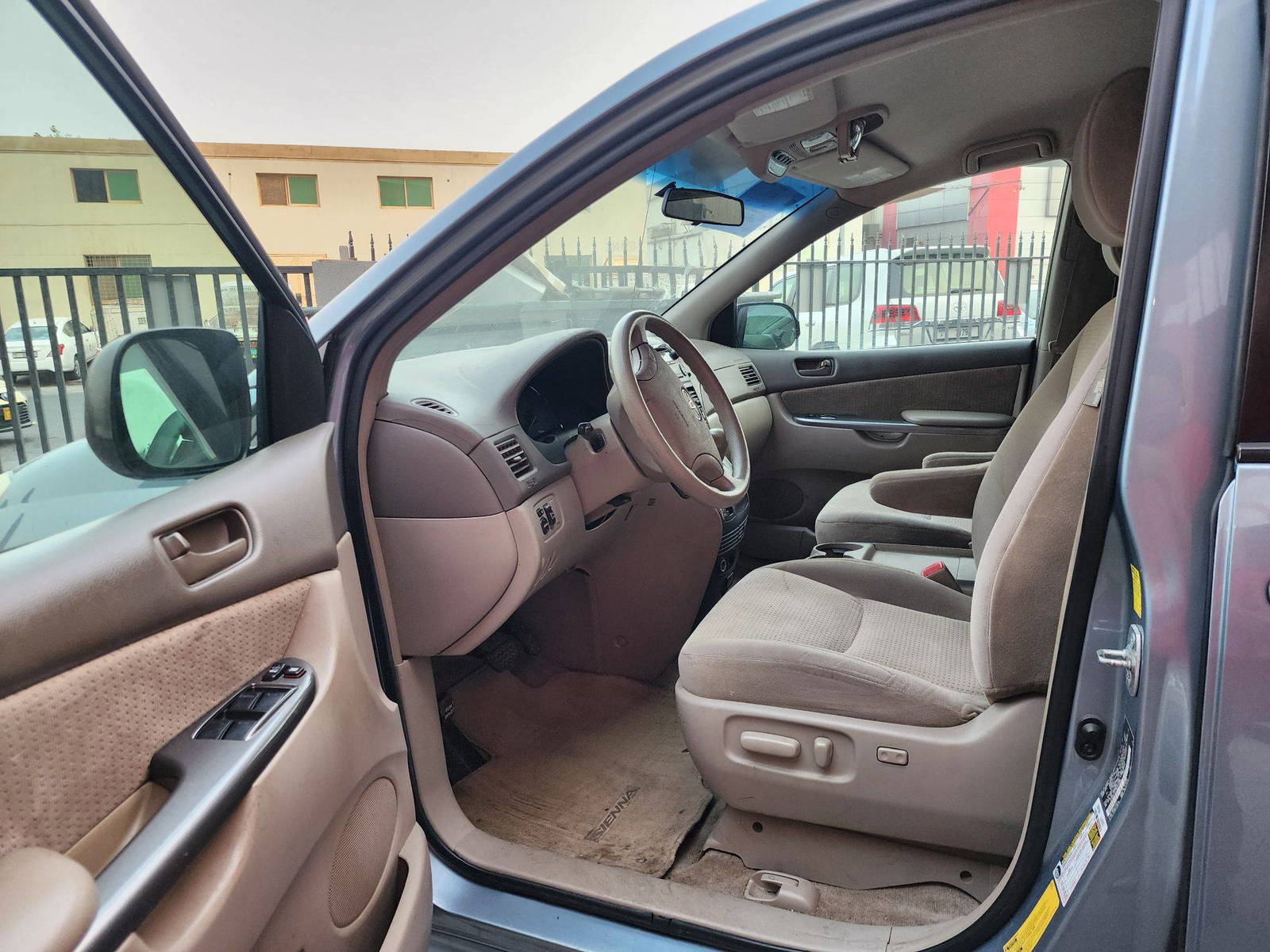 TOYOTA SIENNA 2010 - Marhaba Auction Used Cars - Image 11