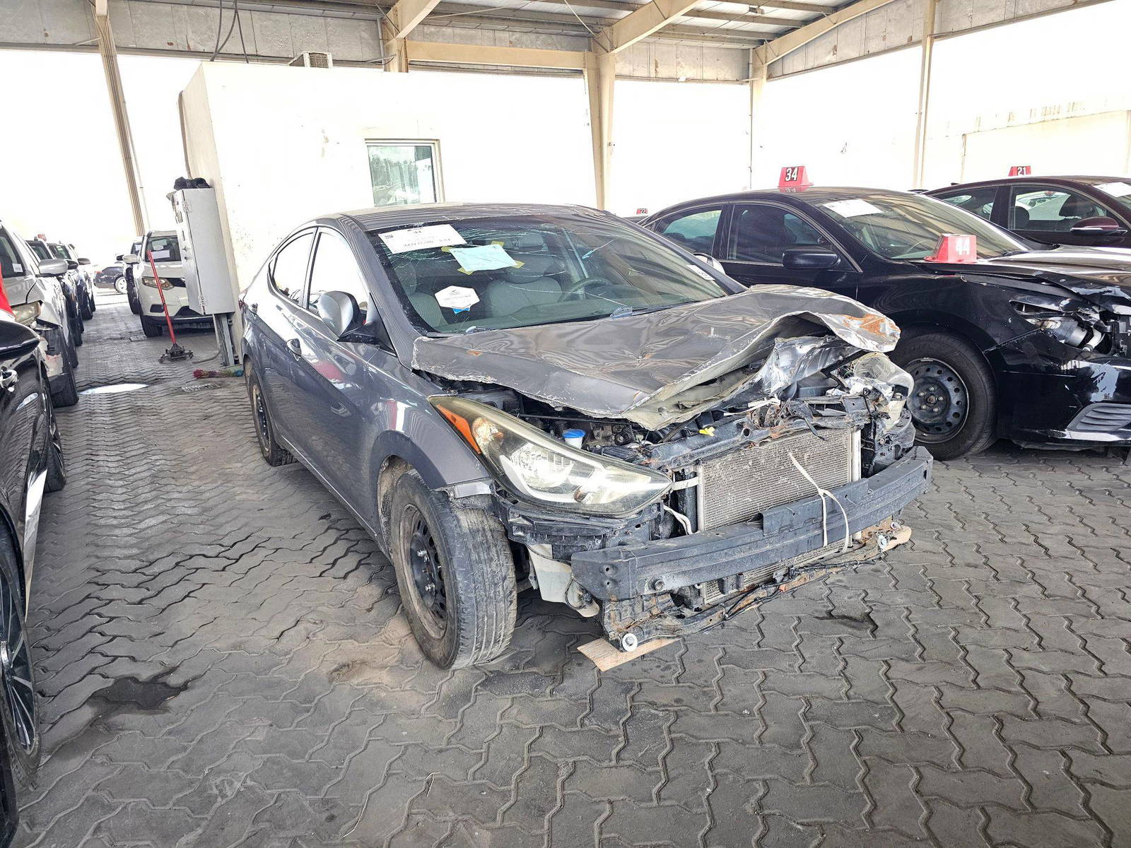 HYUNDAI ELANTRA 2016 - Marhaba Auction Used Cars - Image 4