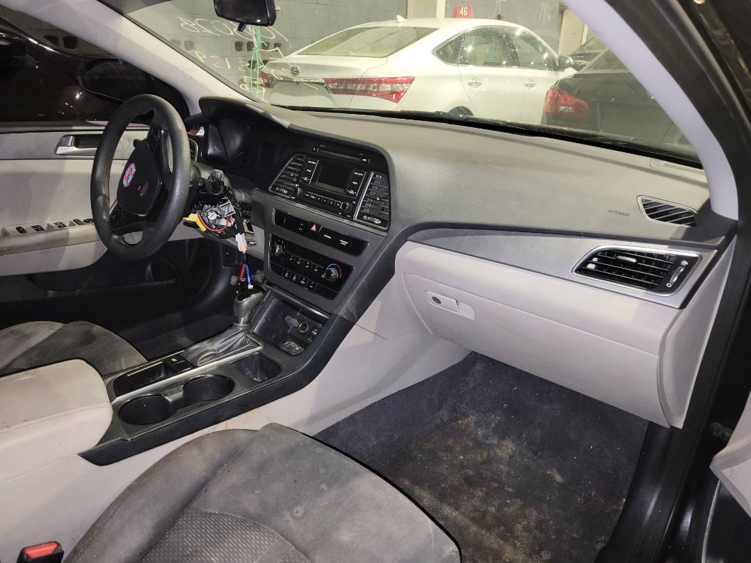 2015 HYUNDAI SONATA — 191322 Miles — Lot 37288139 - Marhaba Auctions Used Cars - Image 6