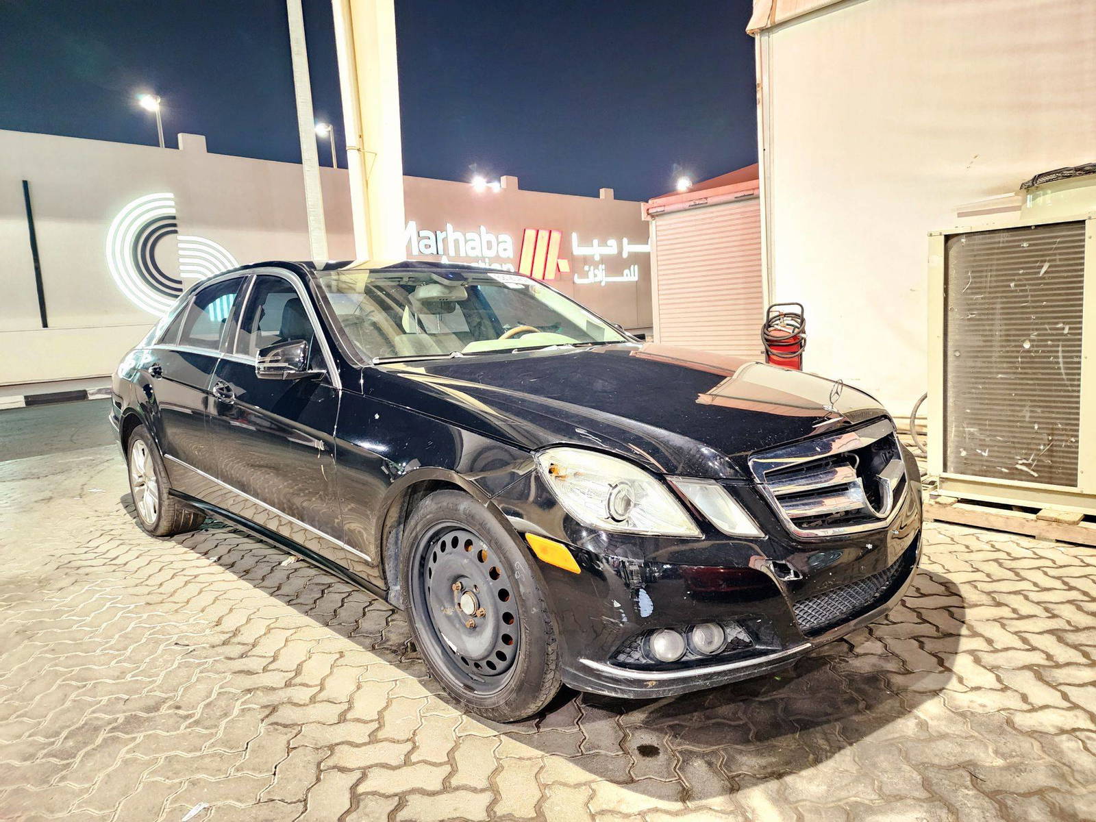2011 MERCEDES BENZ E 350 — 206145 Miles — Lot 62120464 — Souq - Marhaba Auctions Used Cars - Image 5