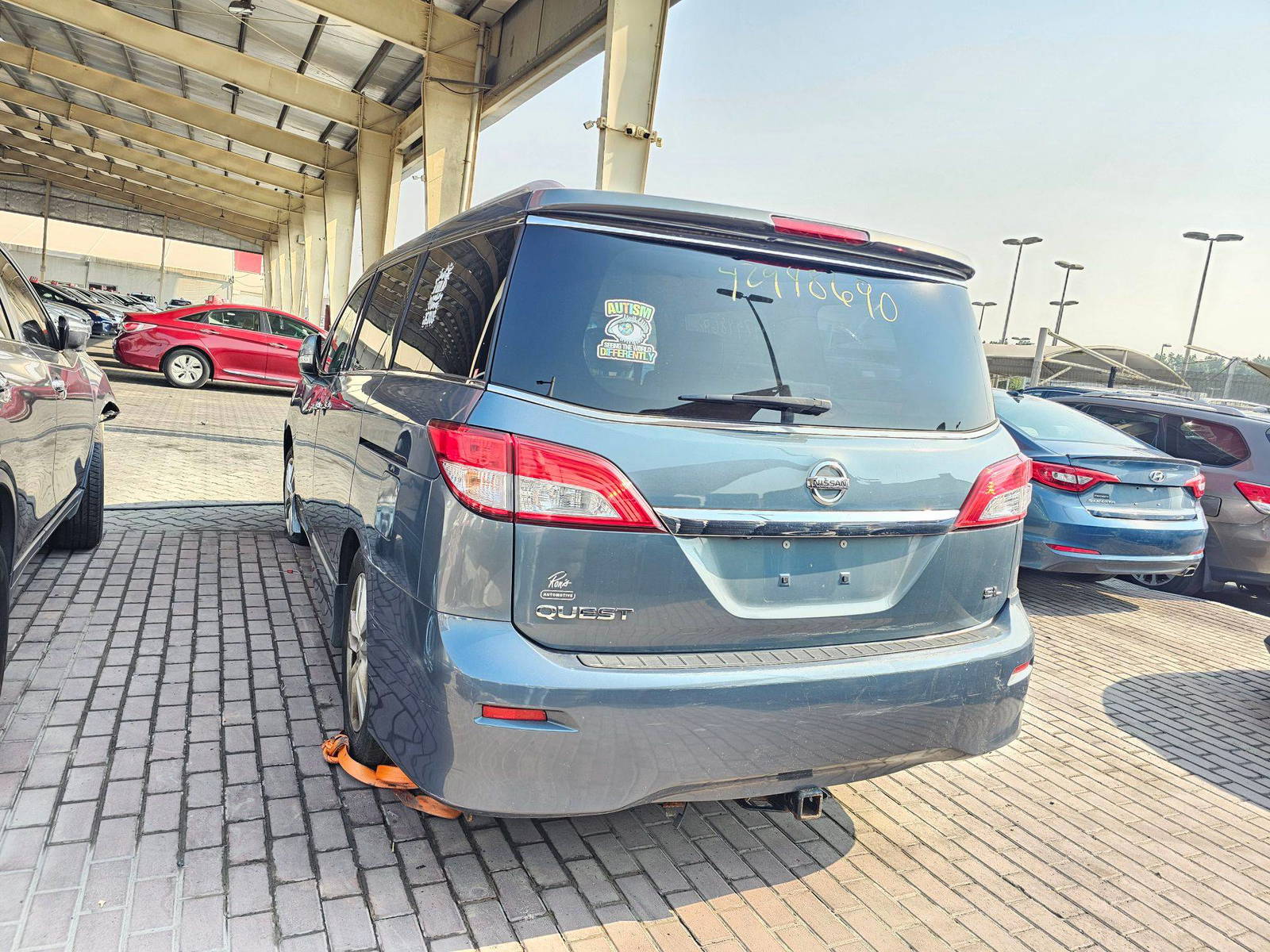 2011 NISSAN QUEST — 169035 Miles — Lot 7B9003816 — Souq - Marhaba Auctions Used Cars - Image 3