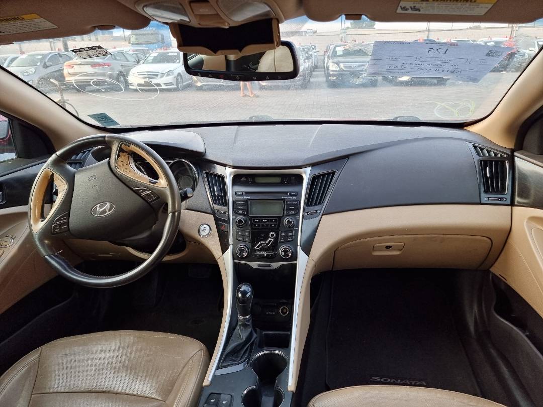 2013 HYUNDAI SONATA — 207768 Miles — Lot 612780 — Ind. 12 - Marhaba Auctions Used Cars - Image 8