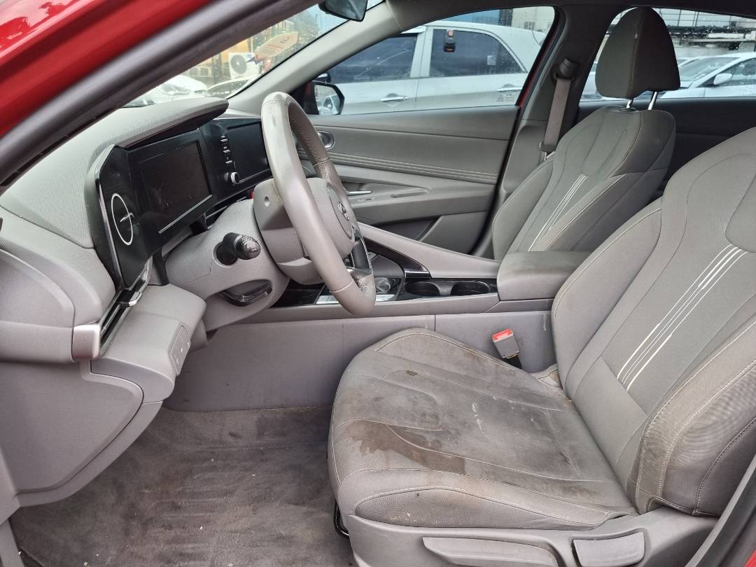 2022 HYUNDAI ELANTRA — 66010 Miles — Lot 40771723 — Ind. 12 - Marhaba Auctions Used Cars - Image 6