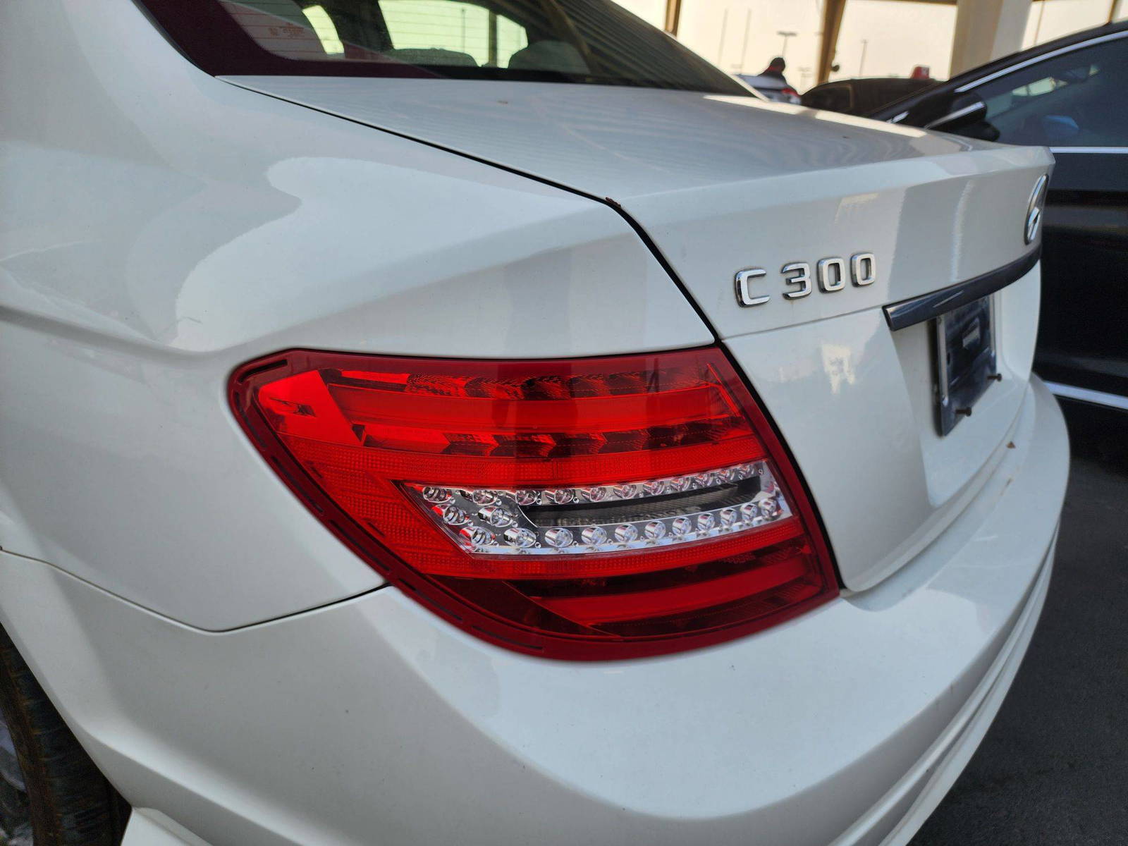 2012 MERCEDES BENZ C300 — 204913 Miles — Lot 46640284 — Souq - Marhaba Auctions Used Cars - Image 14