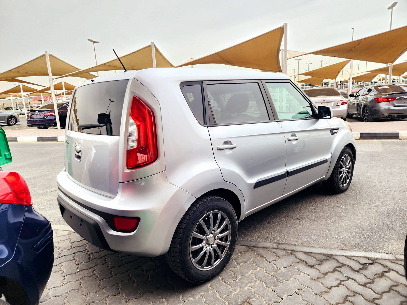 2013 KIA SOUL — 218083 Miles — Lot D7772355 — Souq - Marhaba Auctions Used Cars - Image 3