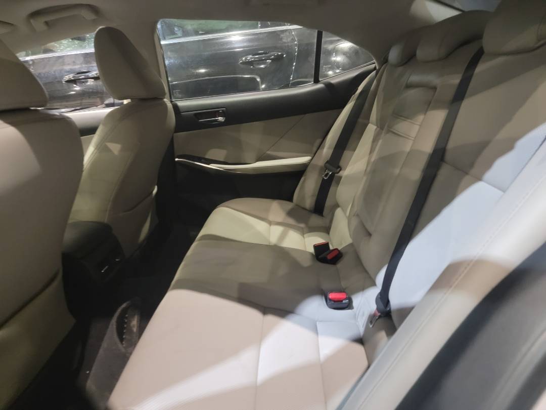 2016 LEXUS IS 200T — 124527 Miles — Lot 5018650 — Main - Marhaba Auctions Used Cars - Image 6