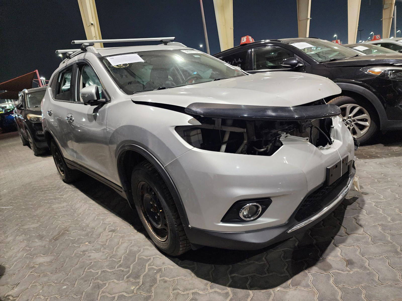 2015 NISSAN ROGUE — 176952 KM — Lot 38577754 — Souq - Marhaba Auctions Used Cars - Image 6
