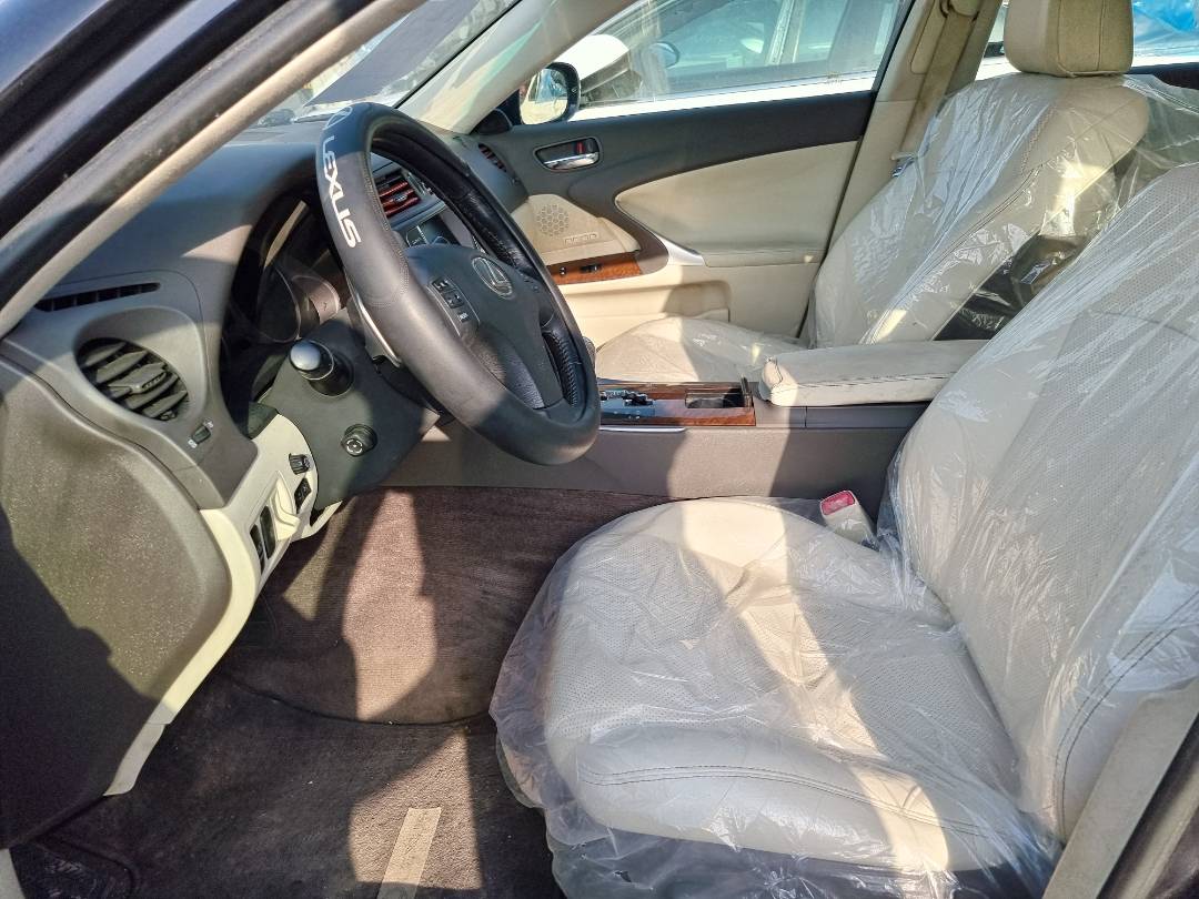 2010 LEXUS IS 250 — 230449 Miles — Lot 215487 — Ind. 12 - Marhaba Auctions Used Cars - Image 8