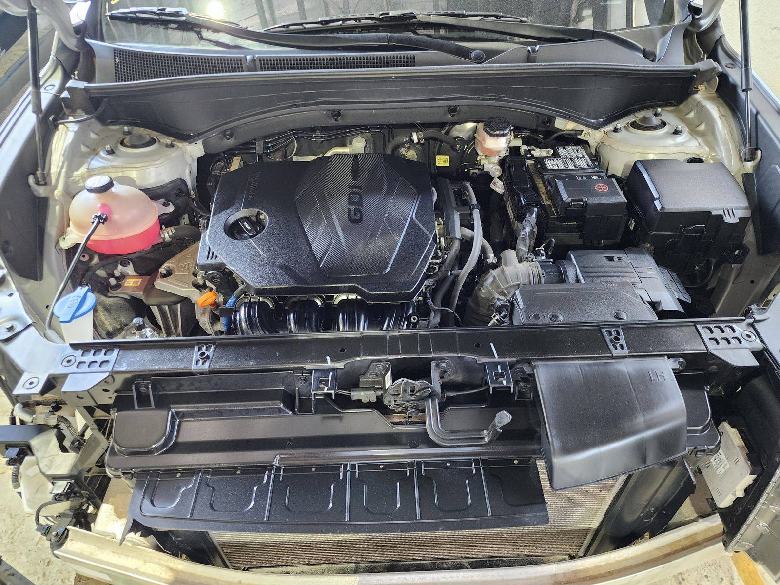 HYUNDAI SANTA FE 2021 - Marhaba Auction Used Cars - Image 13