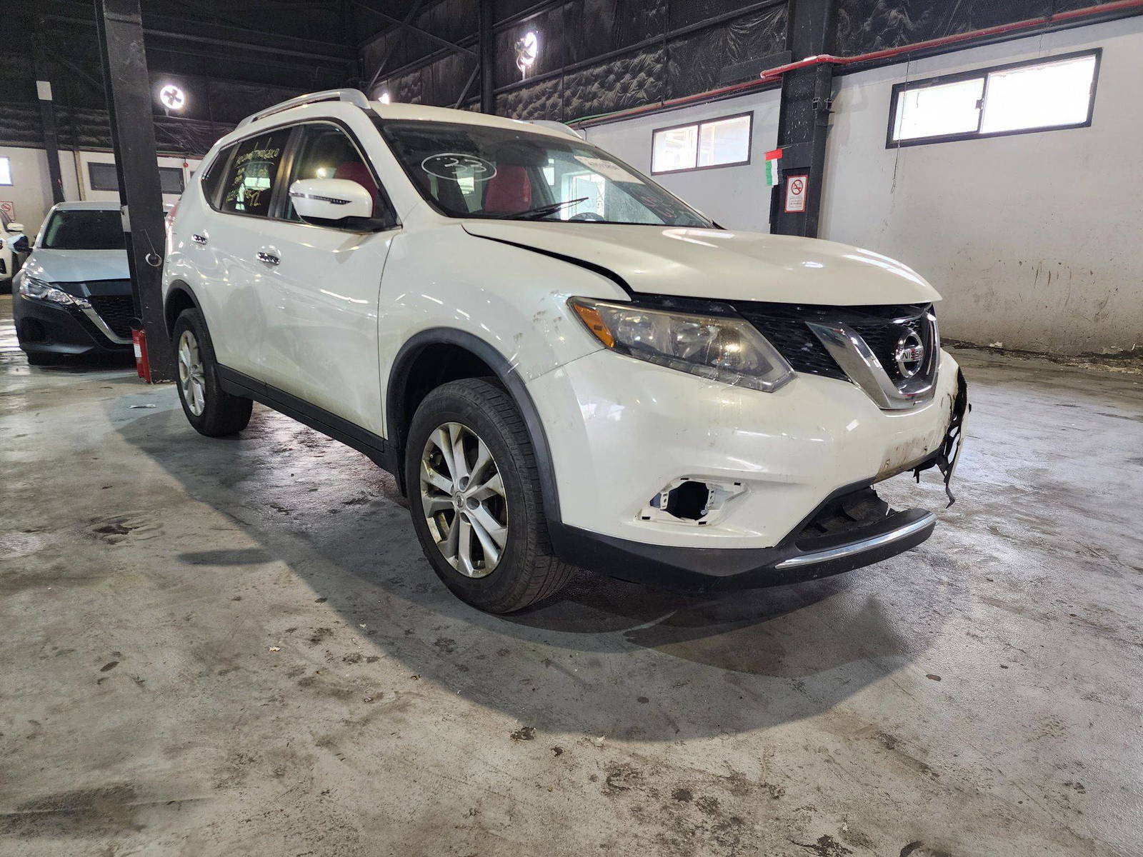 2016 NISSAN ROGUE — 132080 Miles — Lot T2MV5GP626870 — Souq - Marhaba Auctions Used Cars - Image 3