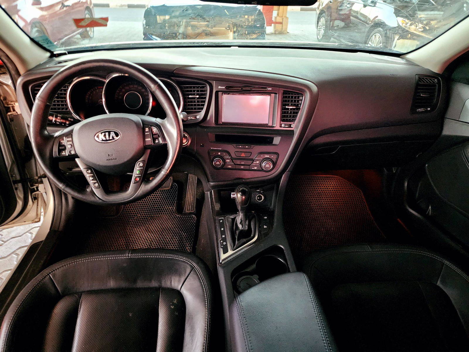 2013 KIA K5 — 88338 KM — Lot 394159 — Souq - Marhaba Auctions Used Cars - Image 7