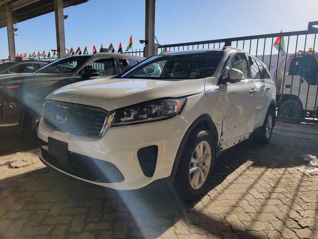 2020 KIA SORENTO — 70381 KM — Lot 09301 — Main - Marhaba Auctions Used Cars - Image 4