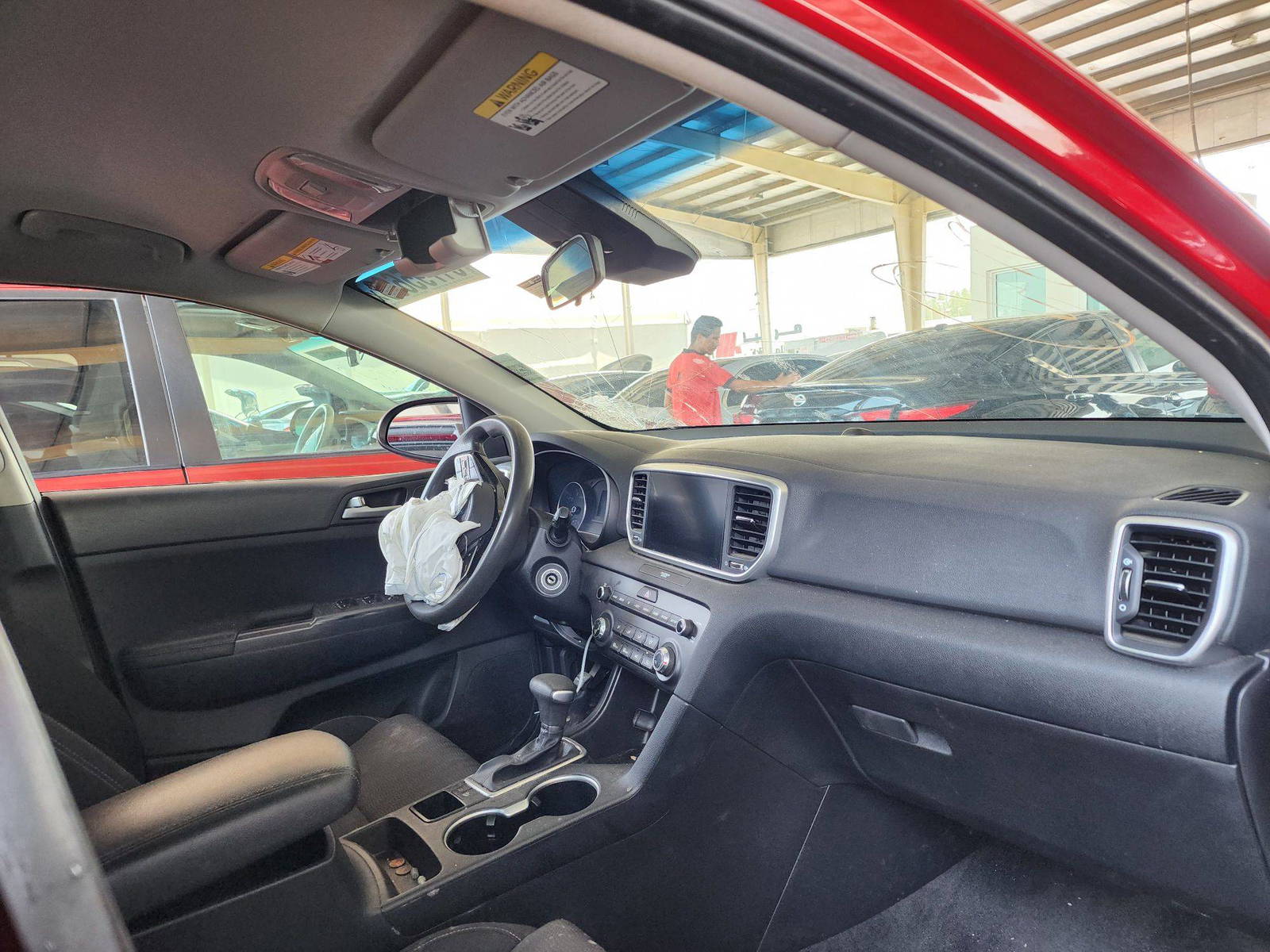 2020 KIA SPORTAGE — 69020 Miles — Lot 81795683 — Souq - Marhaba Auctions Used Cars - Image 5