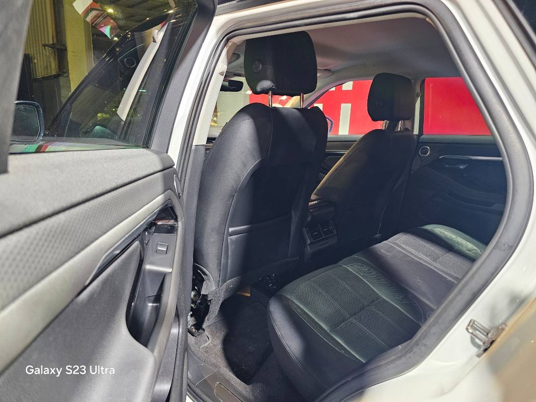 LAND ROVER RANGE ROVER EVOQUE 2020 - Marhaba Auction Used Cars - Image 7