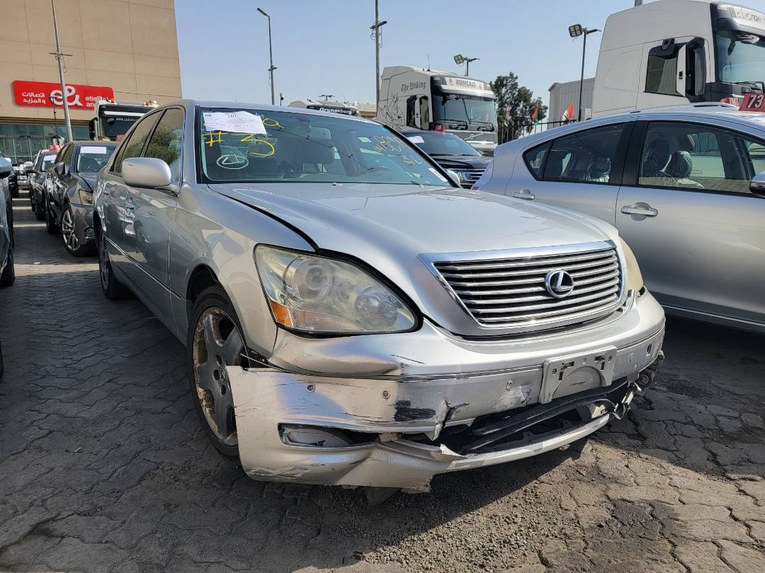 2006 LEXUS LS 430 — 273524 Miles — Lot 5048239 — Main - Marhaba Auctions Used Cars - Image 4