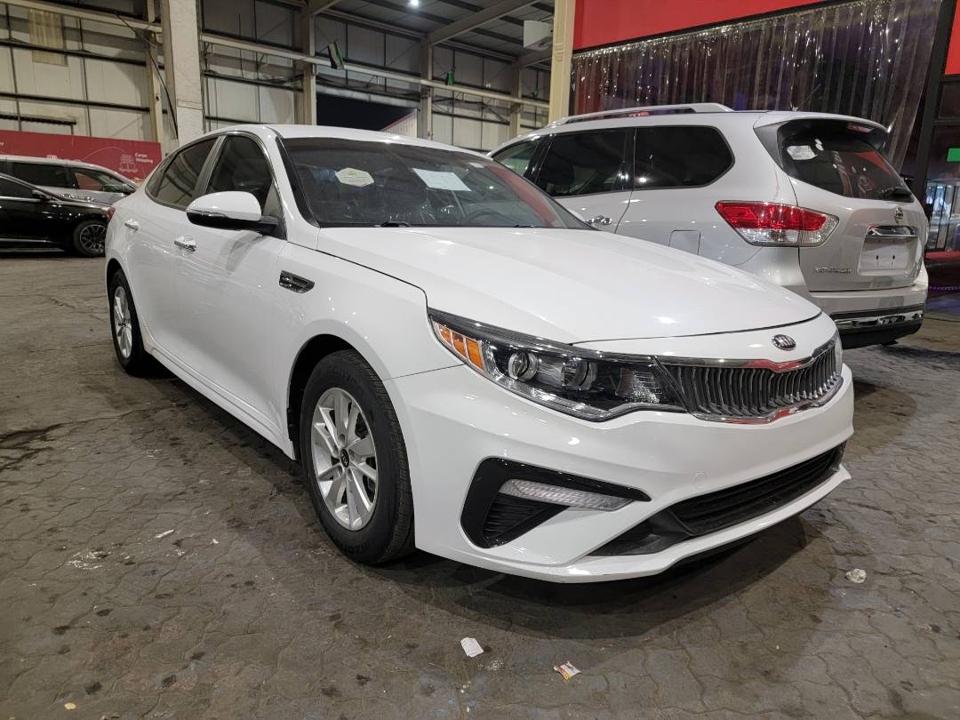 2017 KIA OPTIMA — 100712 Miles — Lot 162876 — Main - Marhaba Auctions Used Cars - Image 3