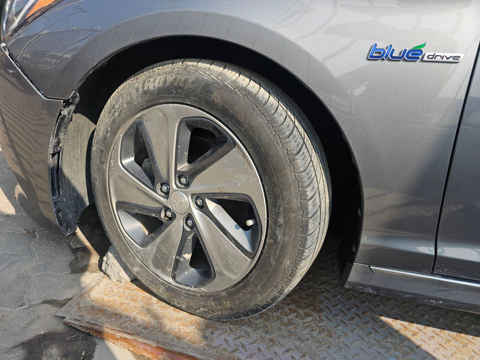 HYUNDAI SONATA 2017 - Marhaba Auction Used Cars - Image 11