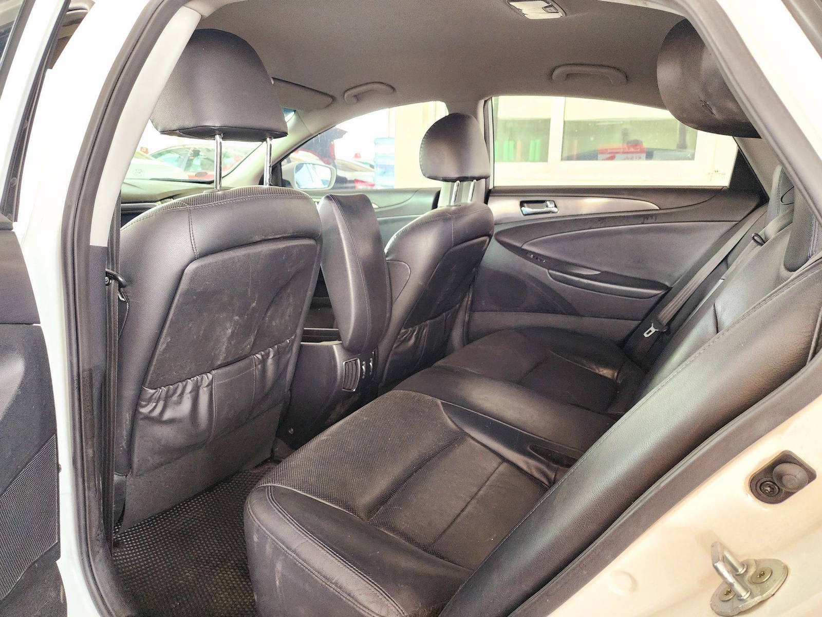 HYUNDAI SONATA 2012 - Marhaba Auction Used Cars - Image 6