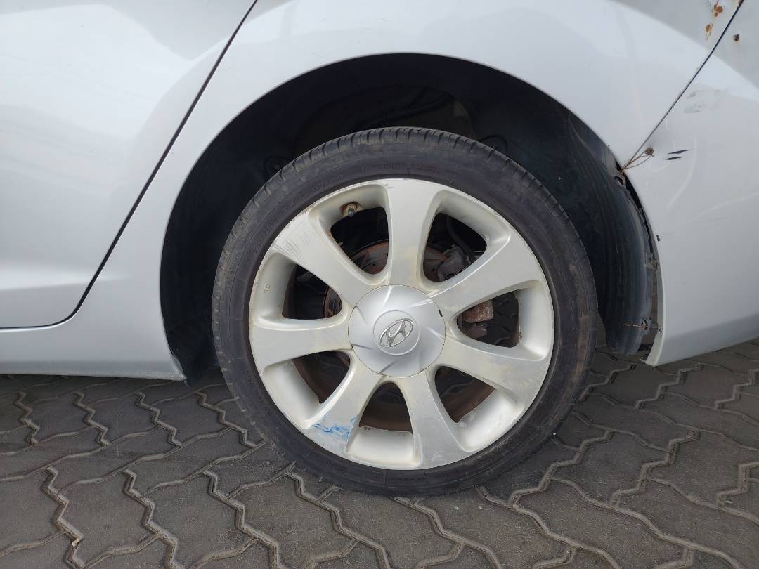 2011 HYUNDAI ELANTRA — 135967 Miles — Lot 78676513 — Souq - Marhaba Auctions Used Cars - Image 11