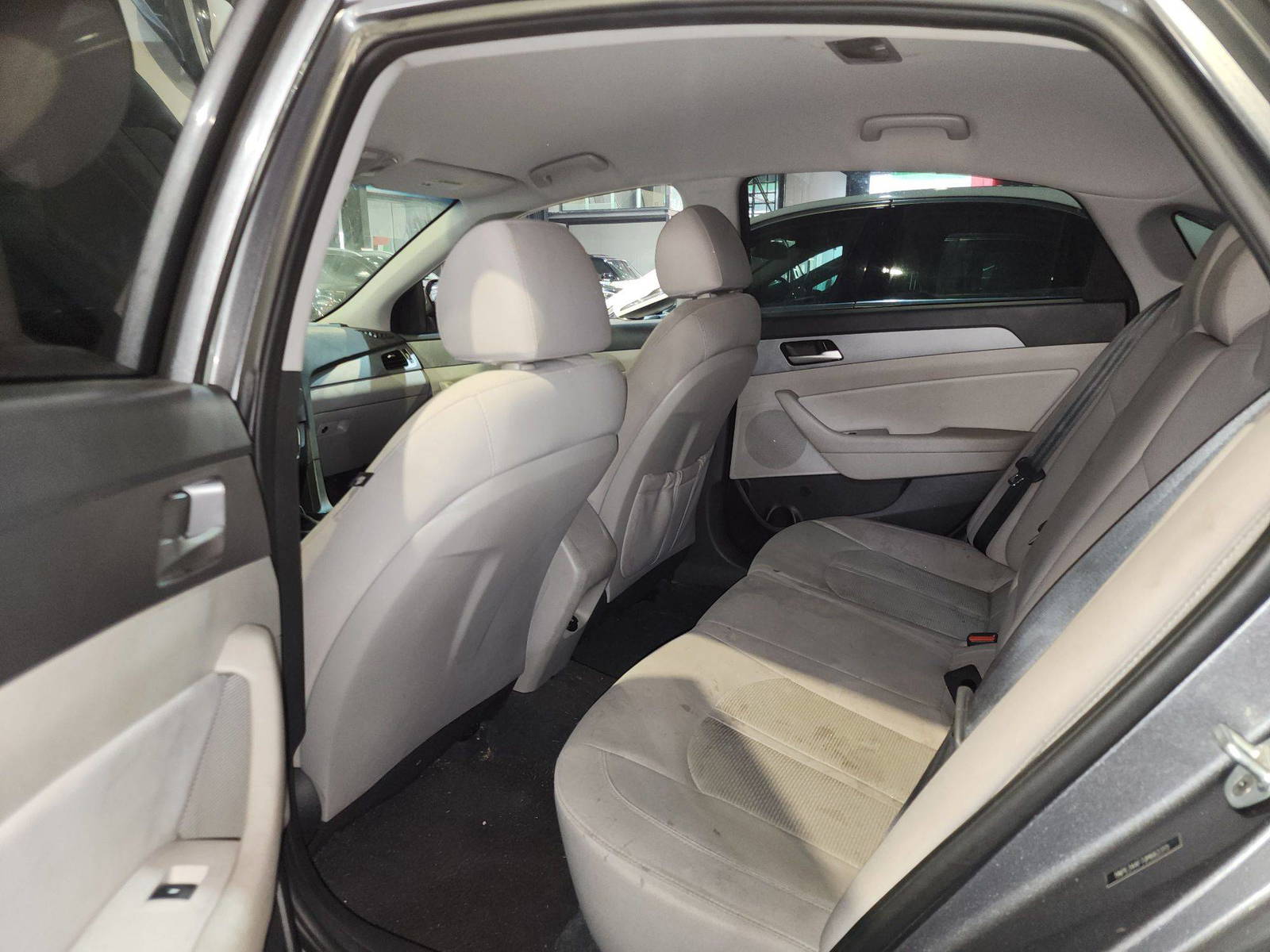 HYUNDAI SONATA 2018 - Marhaba Auction Used Cars - Image 7