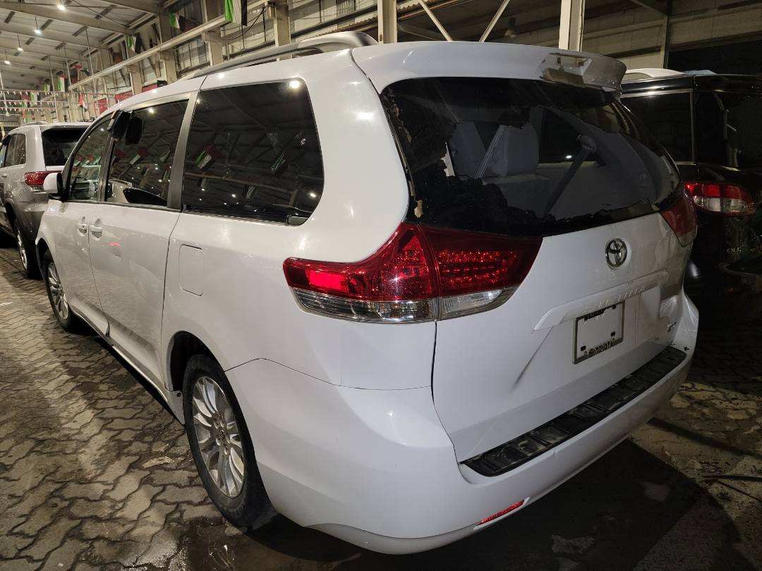 2012 TOYOTA SIENNA — 157695 Miles — Lot 62199053 - Marhaba Auctions Used Cars - Image 3