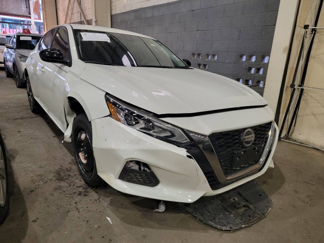 2022 NISSAN ALTIMA — 54659 Miles — Lot 374775 — Main - Marhaba Auctions Used Cars - Image 4